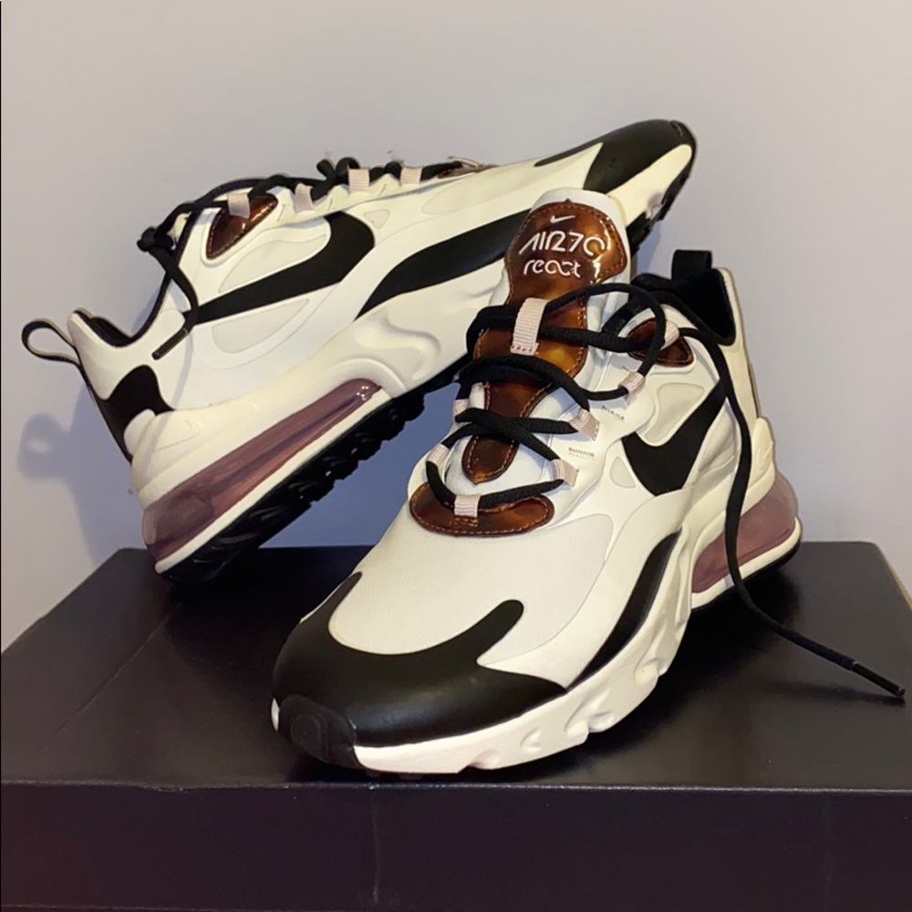 Nike Air Max 270 React